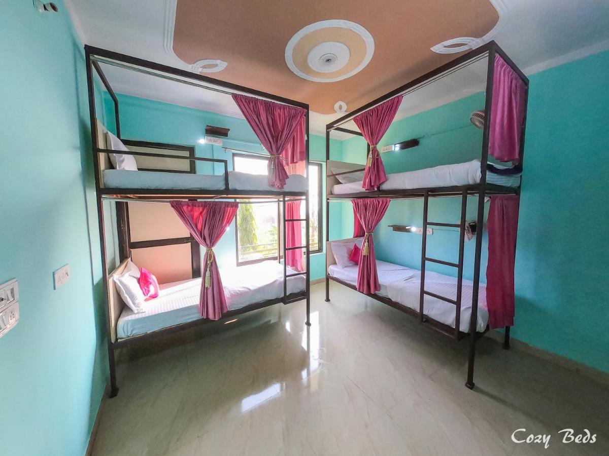 Hostel Cozy Beds Rishīkesh Екстериор снимка